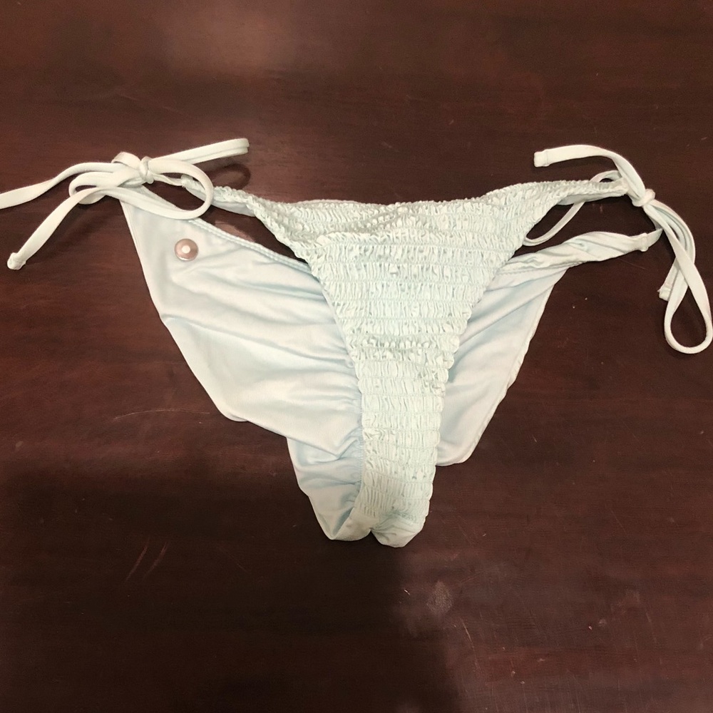 Volcom swimsuit bottoms